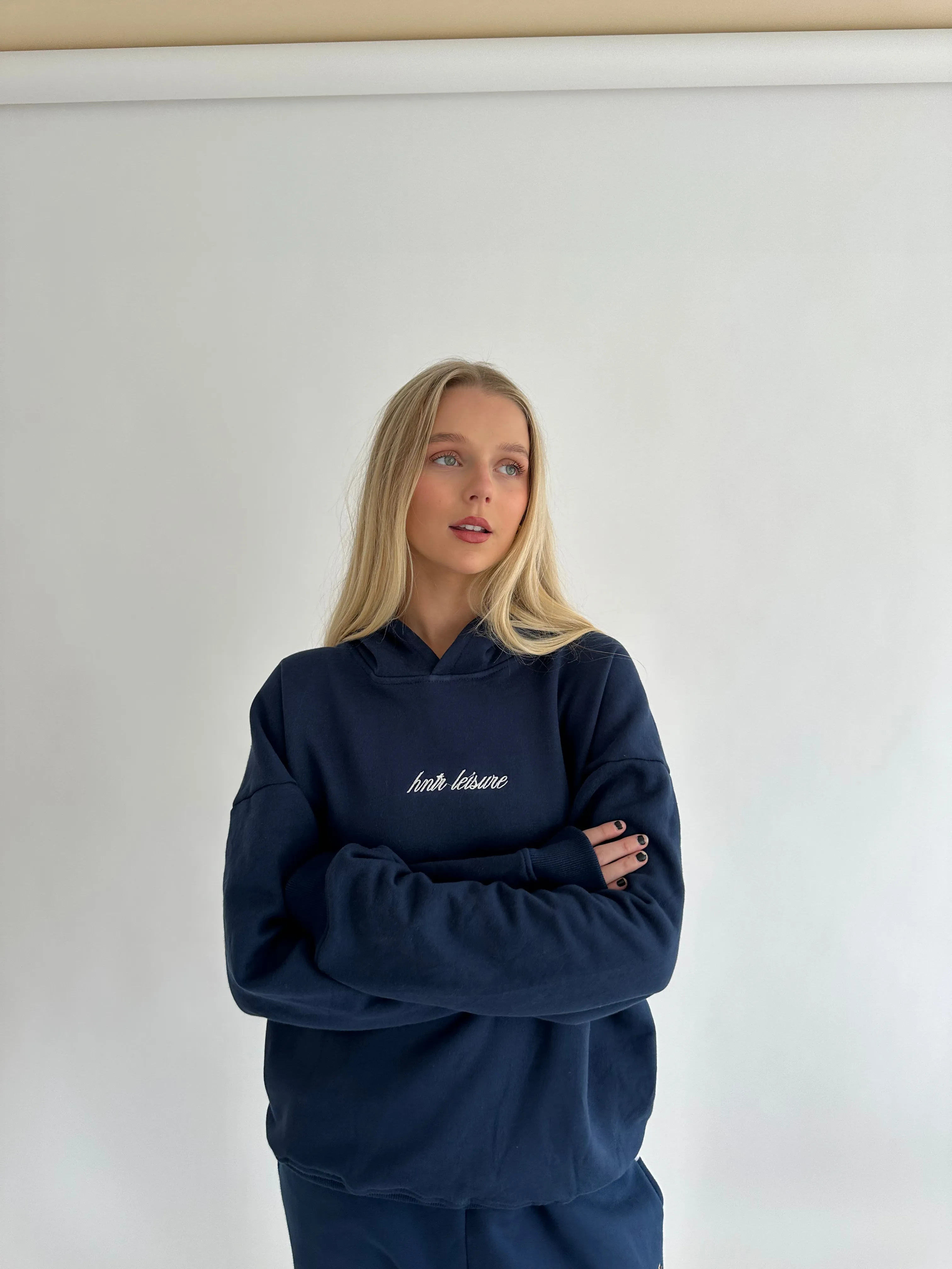 LEISURE HOOD: NAVY