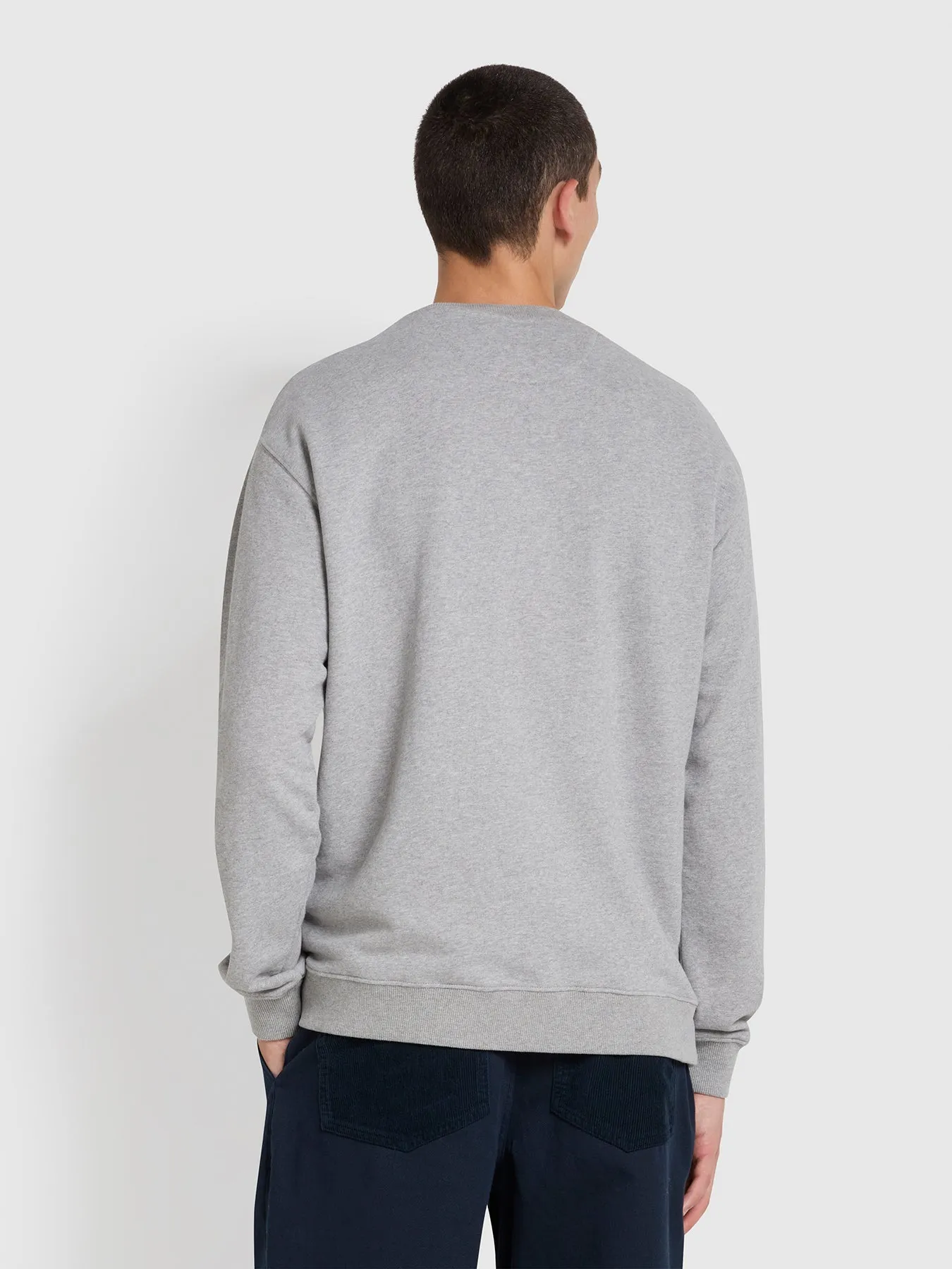 Puglia Relaxed Fit Crew Neck Graphic Sweatshirt In Light Grey Marl